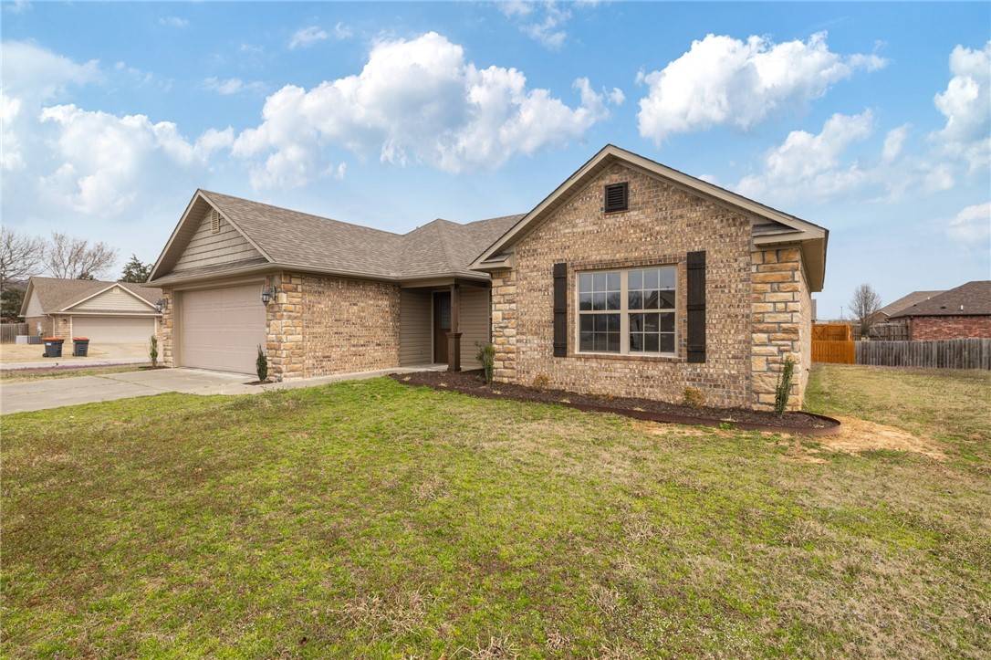 Alma, AR 72921,117 Lavender Ln