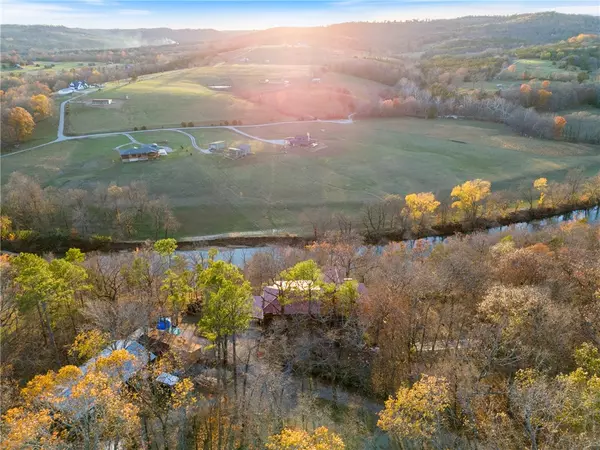 Berryville, AR 72616,1387 County Road 306