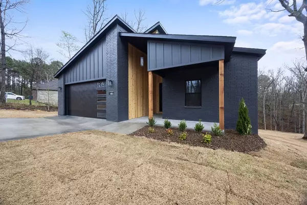 Bella Vista, AR 72715,40 Banff Dr