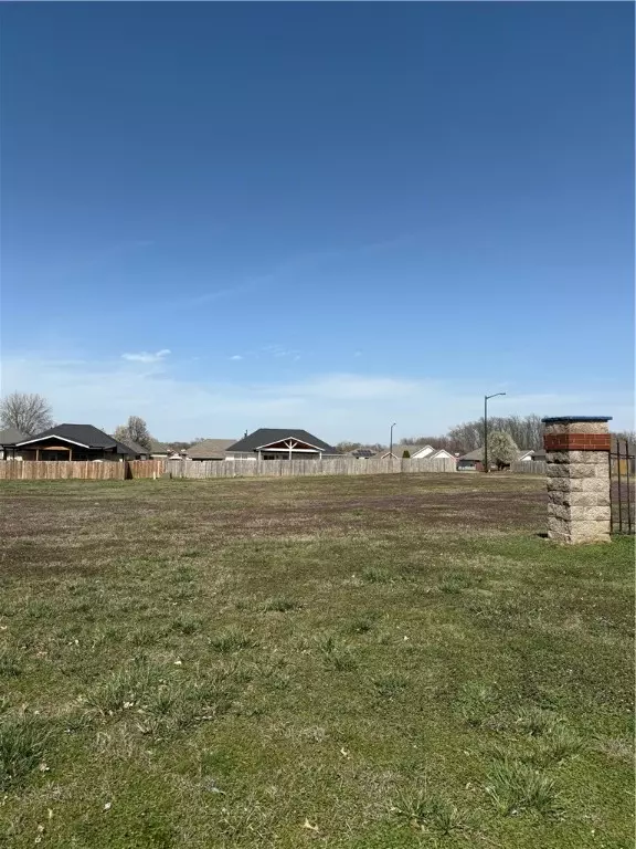 Siloam Springs, AR 72761,1303 HWY 43 St