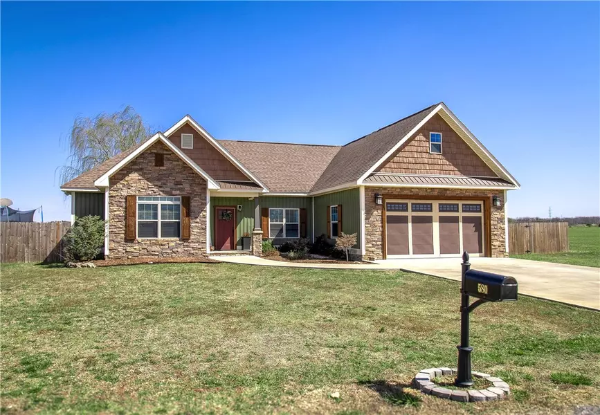 580 S Ezell Dr, Kansas, OK 74347