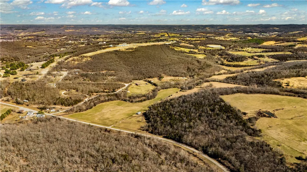 Huntsville, AR 72740,Highway 74