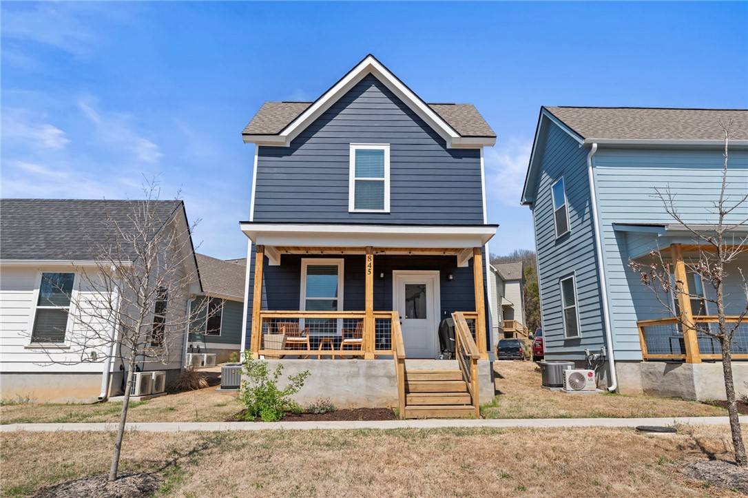845 One Mile Rd, Fayetteville, AR 72704