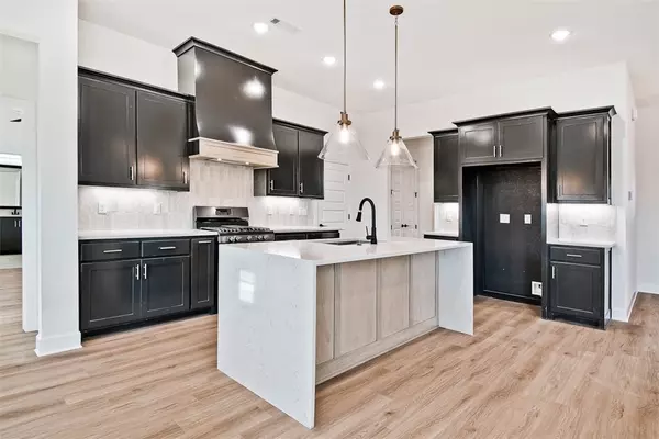 Bella Vista, AR 72715,1 Judy Dr