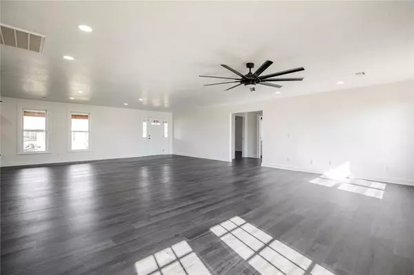 Bentonville, AR 72712,11400 Walters Rd