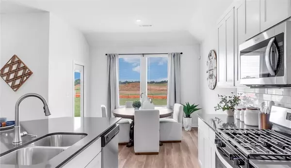 Farmington, AR 72730,523 N Goose Xing