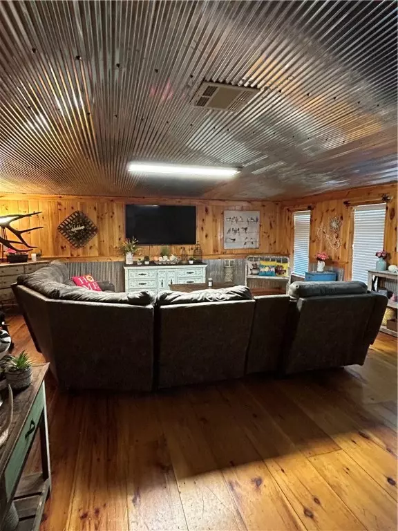 Ozark, AR 72949,2407 W HWY 64