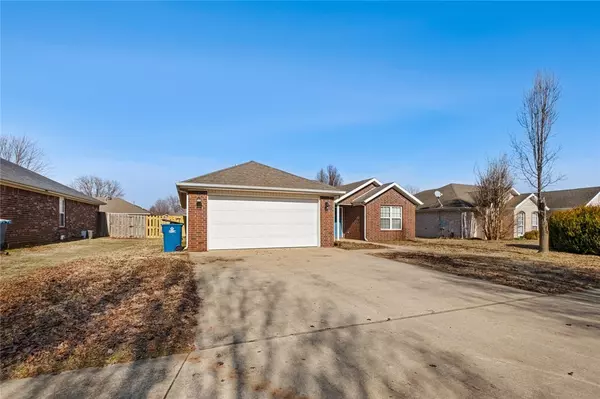 Bentonville, AR 72712,3706 SW Moline Ave