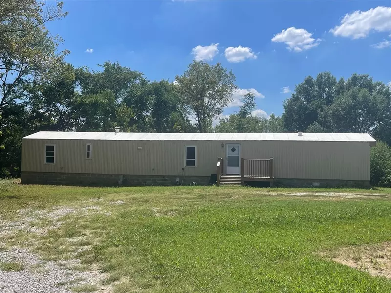 4049 Parsons Rd, Springdale, AR 72764