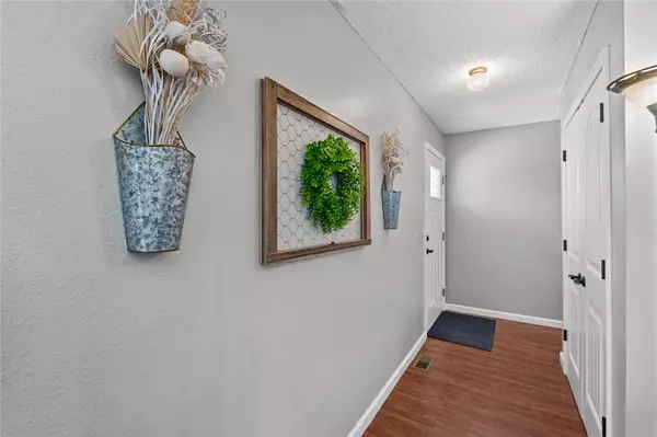 Bella Vista, AR 72714,1 Bedford Ln