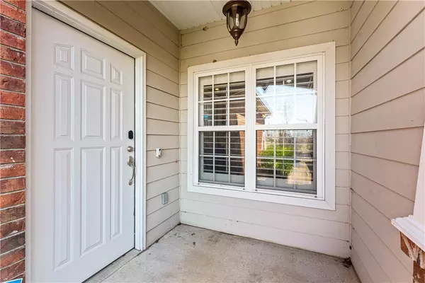 Rogers, AR 72758,914 S Dixson St