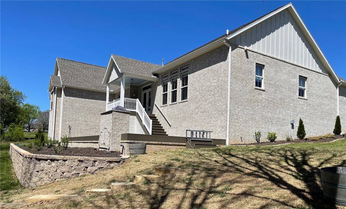 Bentonville, AR 72712,14302 Rolling Hills Dr