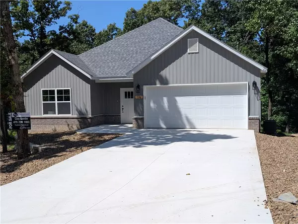 14 Bressay Ln, Bella Vista, AR 72715