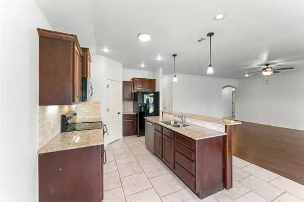 Fayetteville, AR 72704,2838 N Seneca Ave