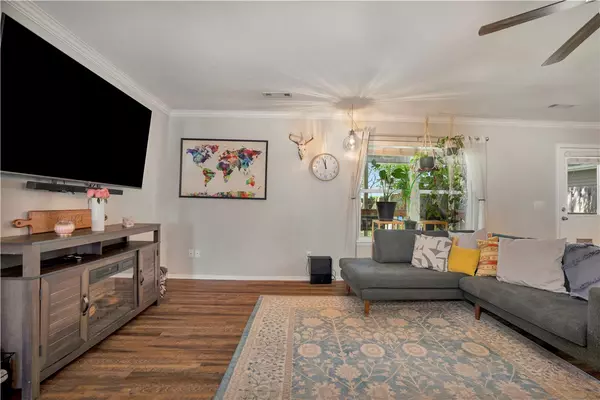 Fayetteville, AR 72704,1385 S Holland Dr