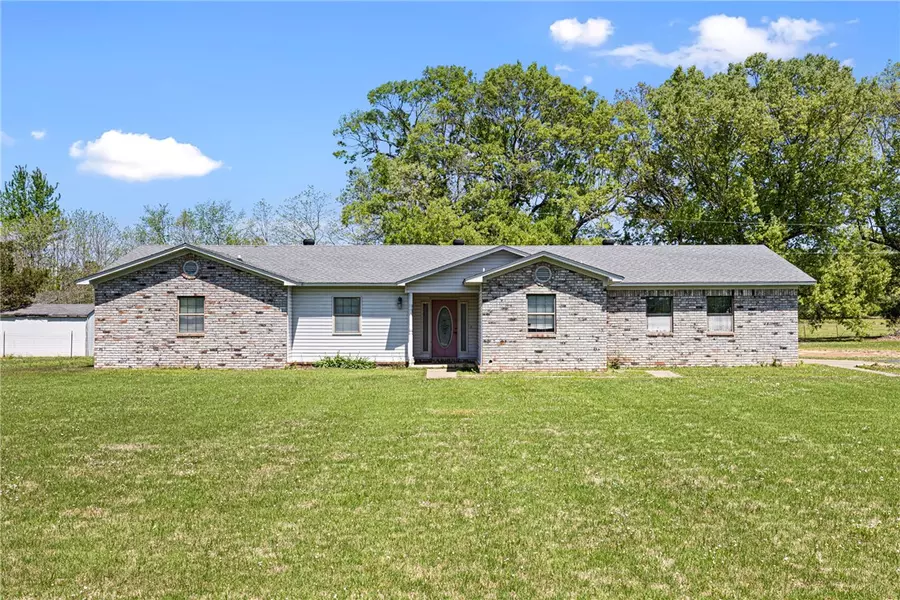 501 SE 8th St, Atkins, AR 72823