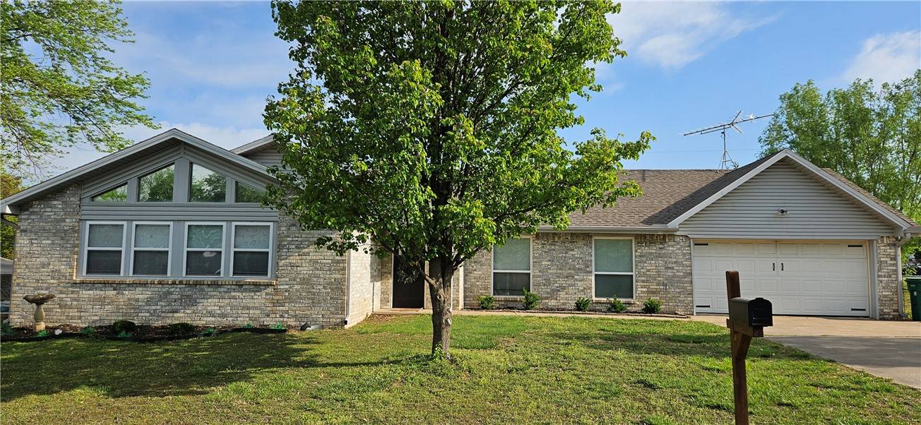1626 Timberline Ave, Decatur, AR 72722
