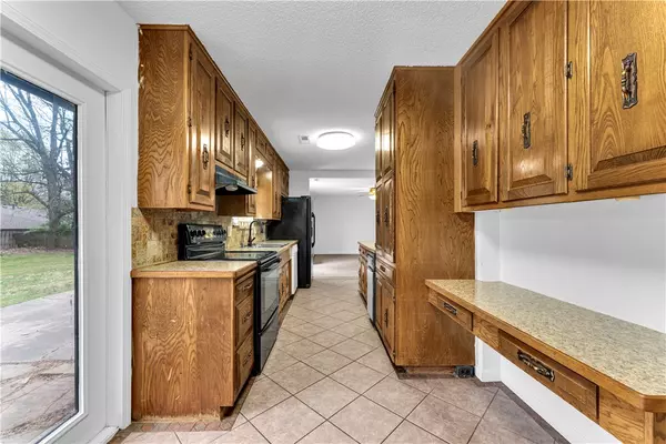 Springdale, AR 72762,2005 Knight St