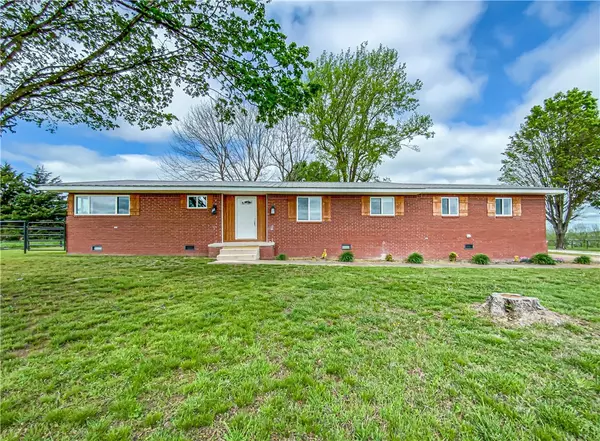 Everton, AR 72633,4802 Greenbriar Ln