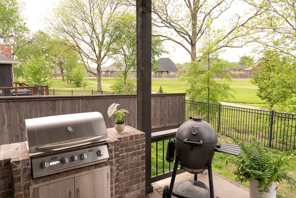Bentonville, AR 72713,2410 SW Nottingham Ave