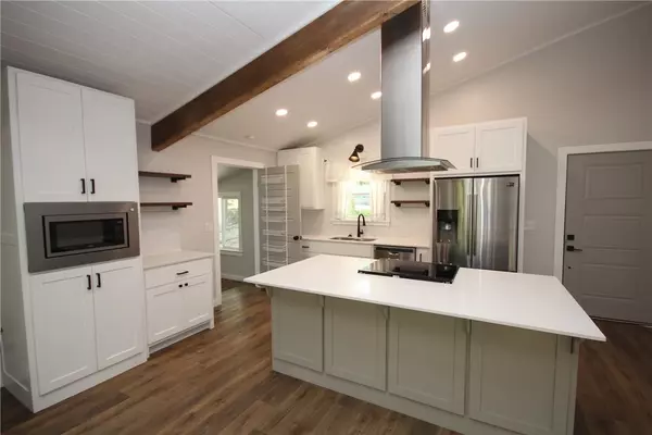 Bella Vista, AR 72715,4 Morris Ln