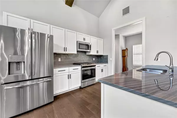 Fayetteville, AR 72701,11391 Mountain Spring Dr