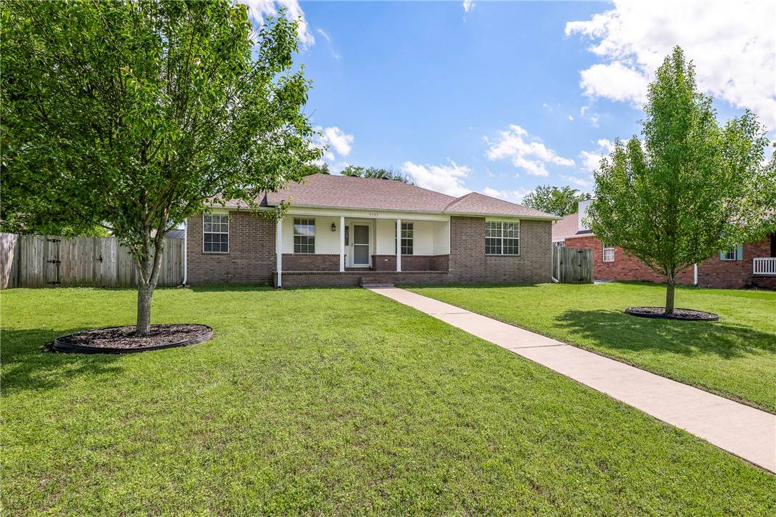 Bentonville, AR 72712,3103 NW 3rd St