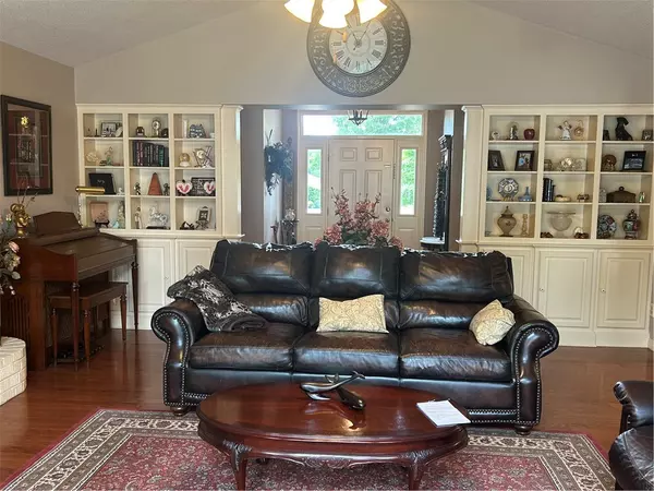 Russellville, AR 72801,500 S Seattle