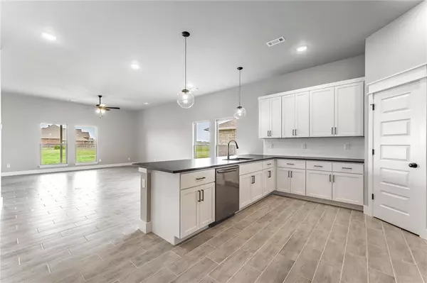 Pea Ridge, AR 72751,624 Lewis St