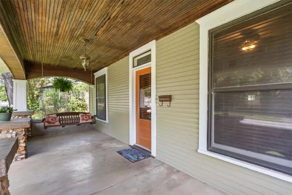 Siloam Springs, AR 72761,605 N Wright St