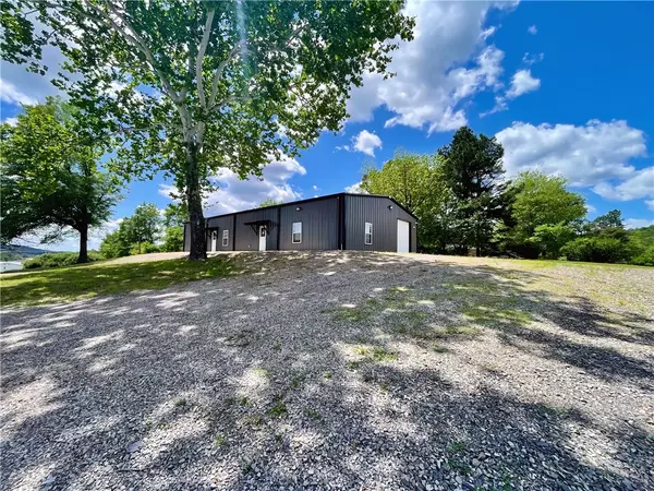Dover, AR 72837,55 Linker Mountain Rd