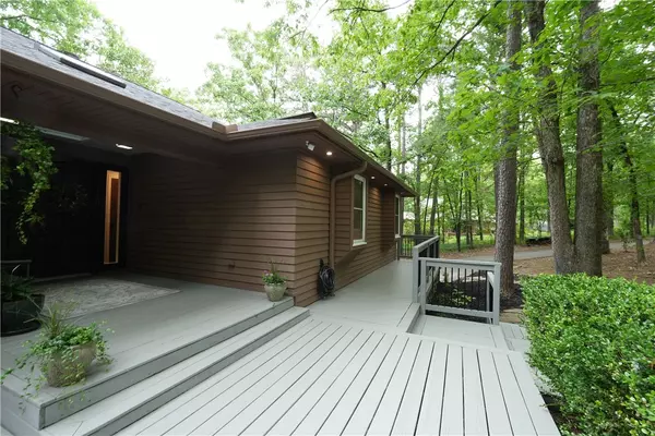 Russellville, AR 72802,110 Evergreen Estates Dr