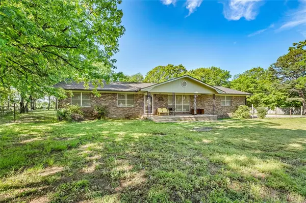 Summers, AR 72769,22089 Highway 62