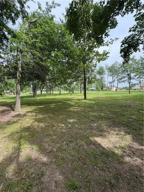 W Fir St, Rogers, AR 72758