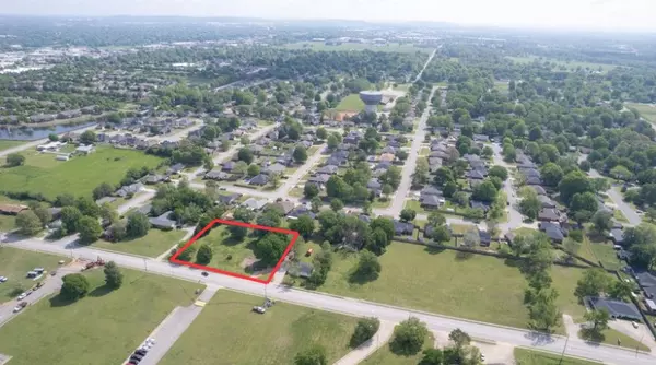 Springdale, AR 72762,2377 S 48th St