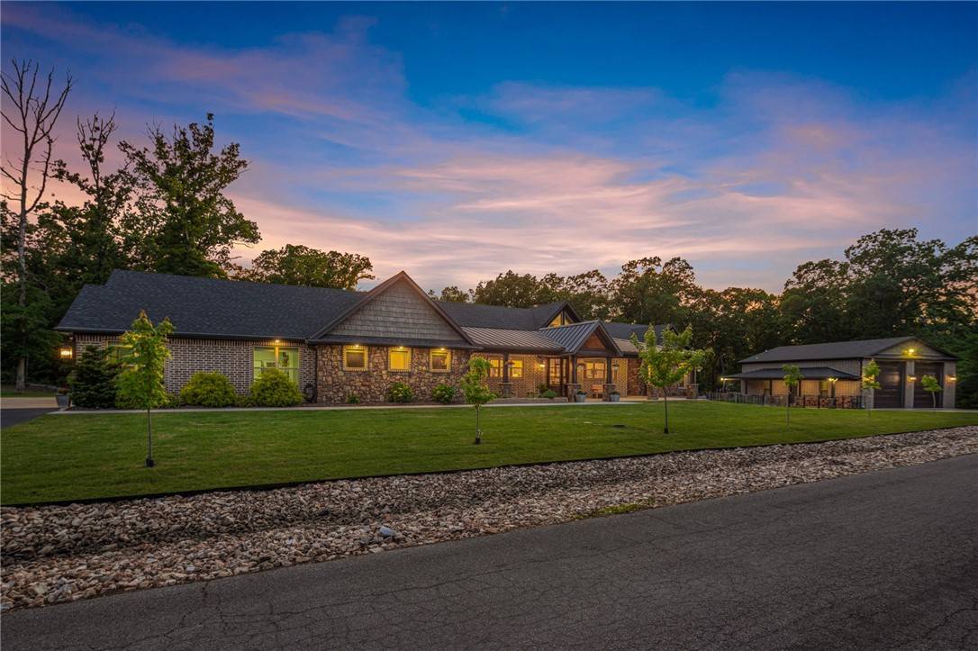 3 Grimsay Dr, Bella Vista, AR 72715