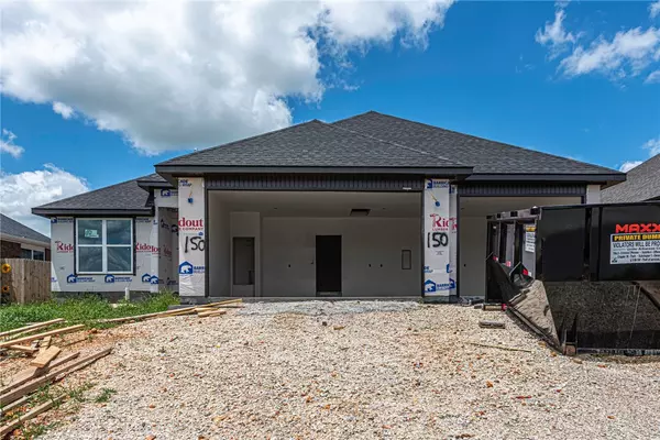 Prairie Grove, AR 72753,150 N Eagle Mountain St