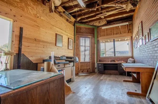 Washburn, MO 65772,225 Main St