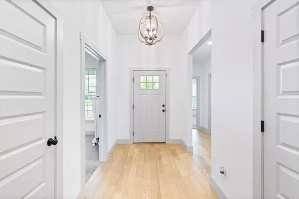 Bella Vista, AR 72715,12 Lockhart Dr