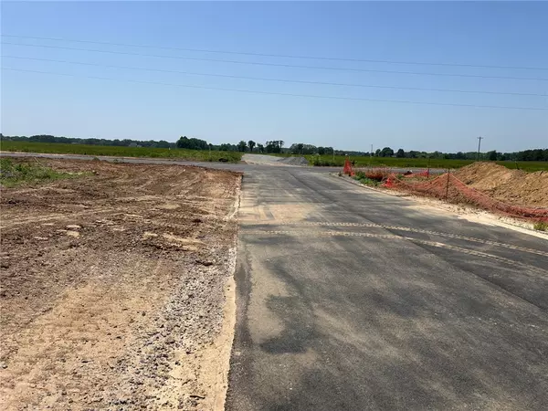 Gentry, AR 72734,2104 Marion Lee Rd