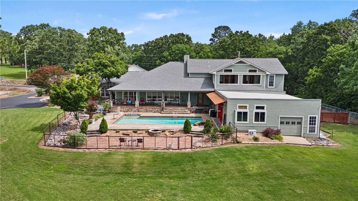 401 Quarry Rd, Russellville, AR 72801