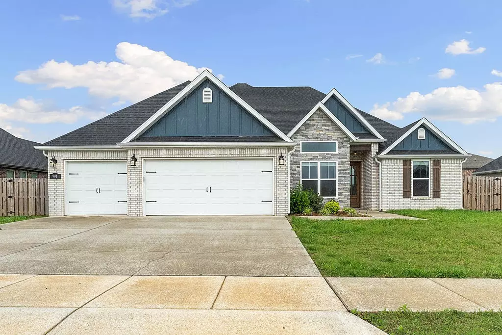 Pea Ridge, AR 72751,901 Carlock Dr