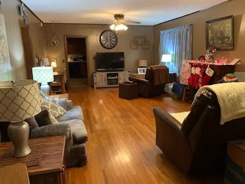 Elm Springs, AR 72762,276 N Elm St