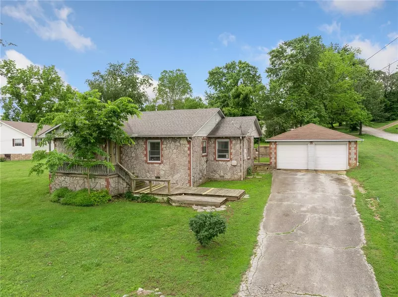 4220 S 7 Hwy, Harrison, AR 72601