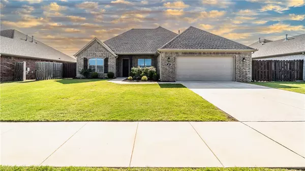 Fayetteville, AR 72704,44 Benchmark Ln