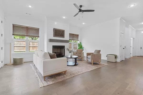 Fayetteville, AR 72704,2195 Woodlark Ln