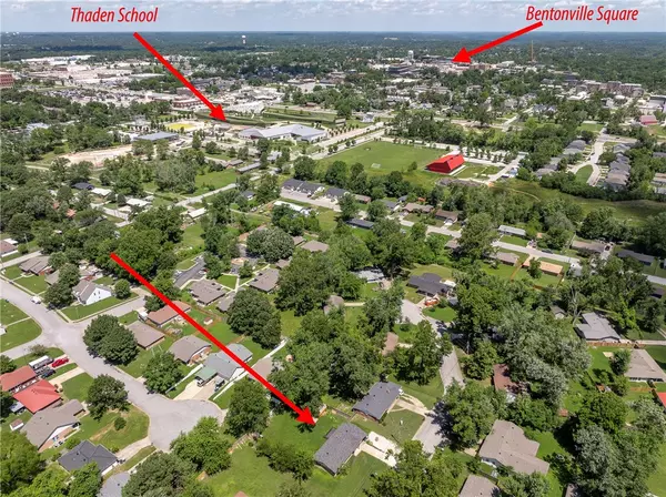 Bentonville, AR 72712,1202 SE E St