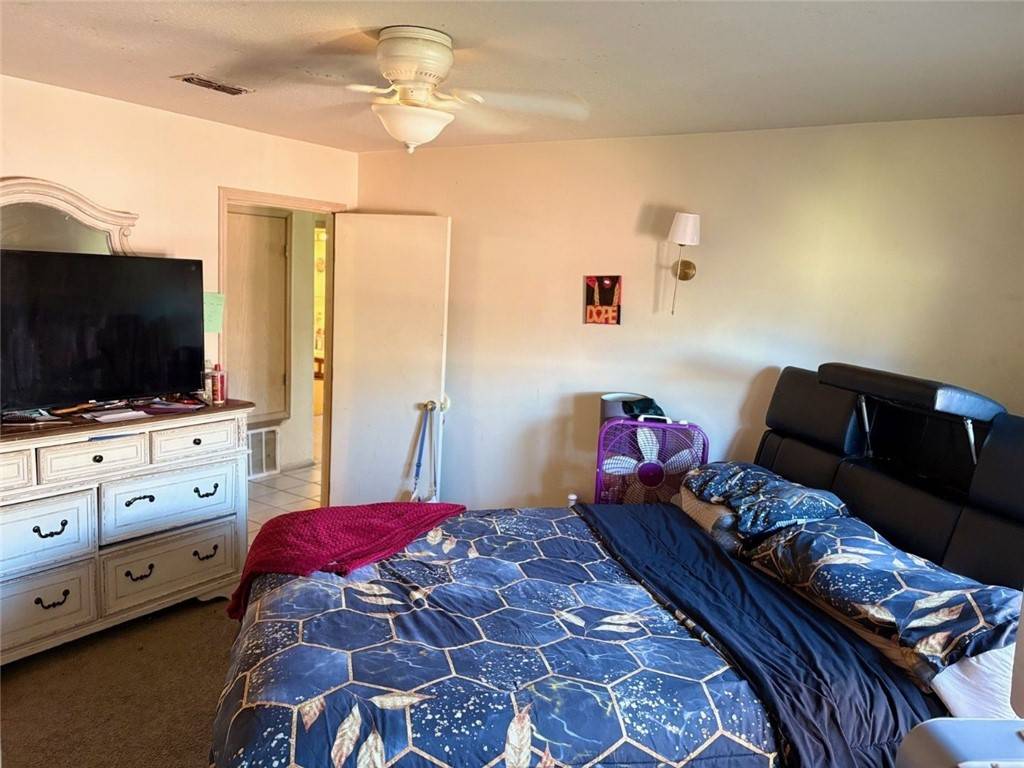 Springdale, AR 72764,3242 Stagecoach Ave
