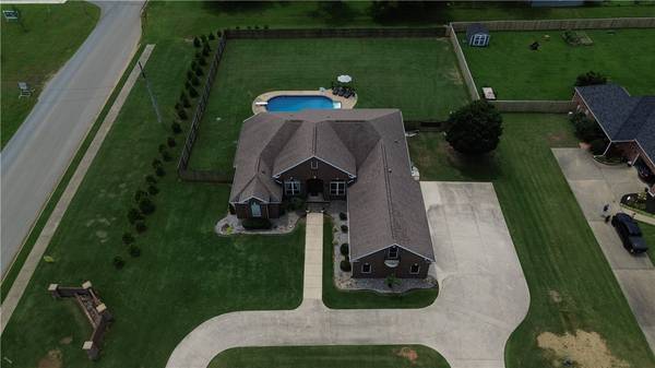 Springdale, AR 72762,5635 Saddleridge Pl