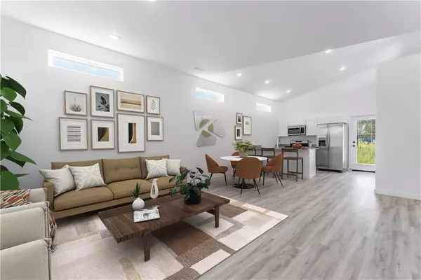 Bentonville, AR 72713,951 Reading Railroad Ln